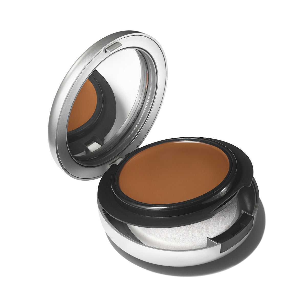 STUDIO FIX TECH CREAM-TO-POWDER FOUNDATION
